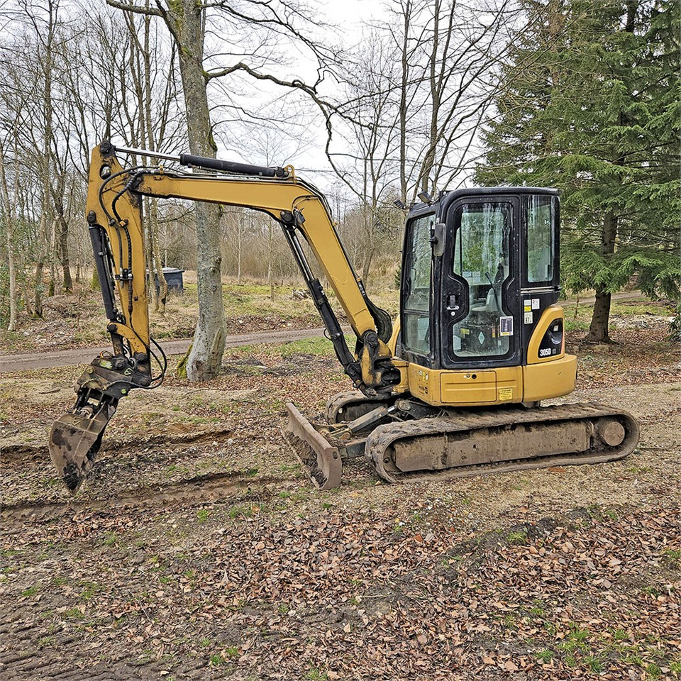 Caterpillar Cat 305D CR - Mini bager: slika 3 Caterpillar Cat 305D CR - Mini bager: slika 3