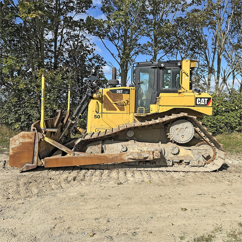 Caterpillar D6T LGP - Buldožer: slika 3 Caterpillar D6T LGP - Buldožer: slika 3