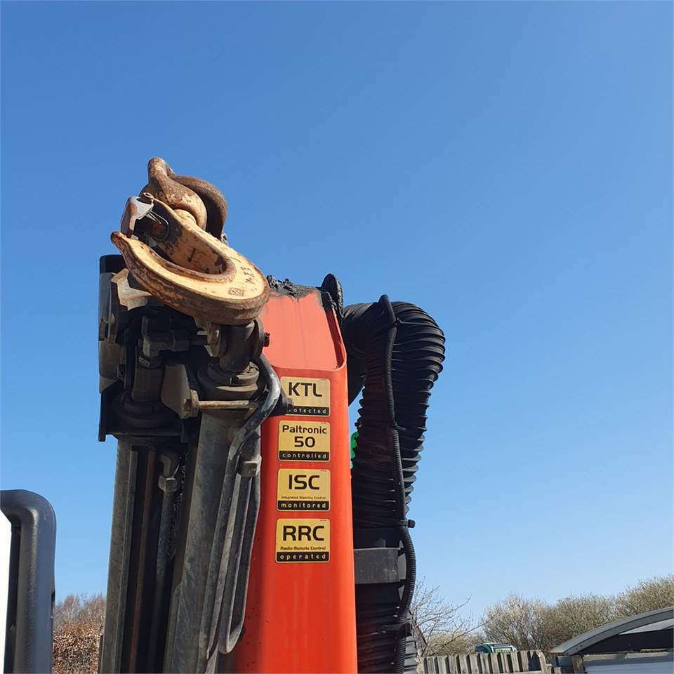 Tovornjak-šasija, Tovornjak z dvigalom DAF 45.180: slika 13