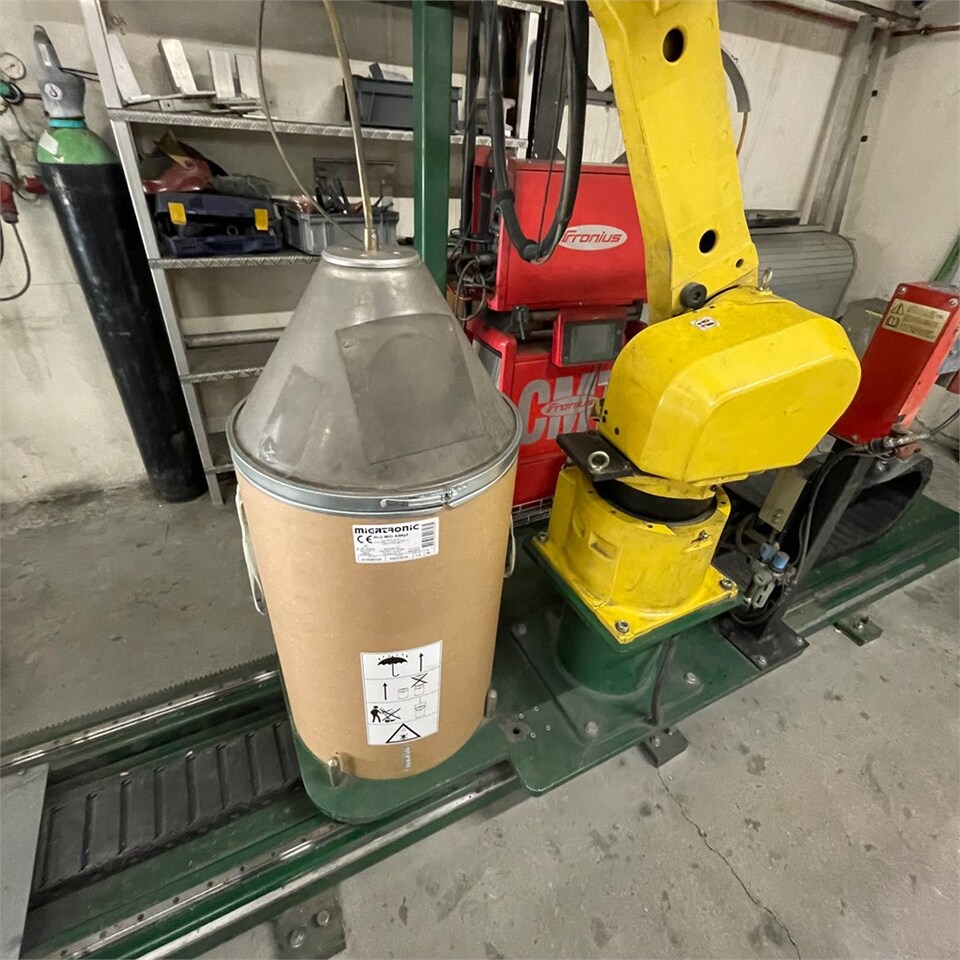 Fanuc Robot ARC Mate 120 iB - Varilna oprema: slika 5 Fanuc Robot ARC Mate 120 iB - Varilna oprema: slika 5