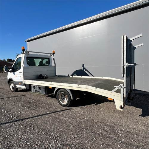 Ford Transit 2.0 Tdci - Tovornjak s kesonom: slika 5 Ford Transit 2.0 Tdci - Tovornjak s kesonom: slika 5