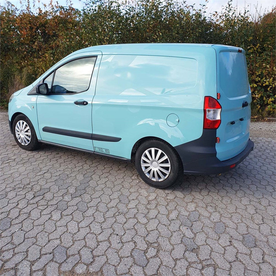 Ford Transit Courier 1,0 Ecoboost - Mali kombi: slika 4 Ford Transit Courier 1,0 Ecoboost - Mali kombi: slika 4
