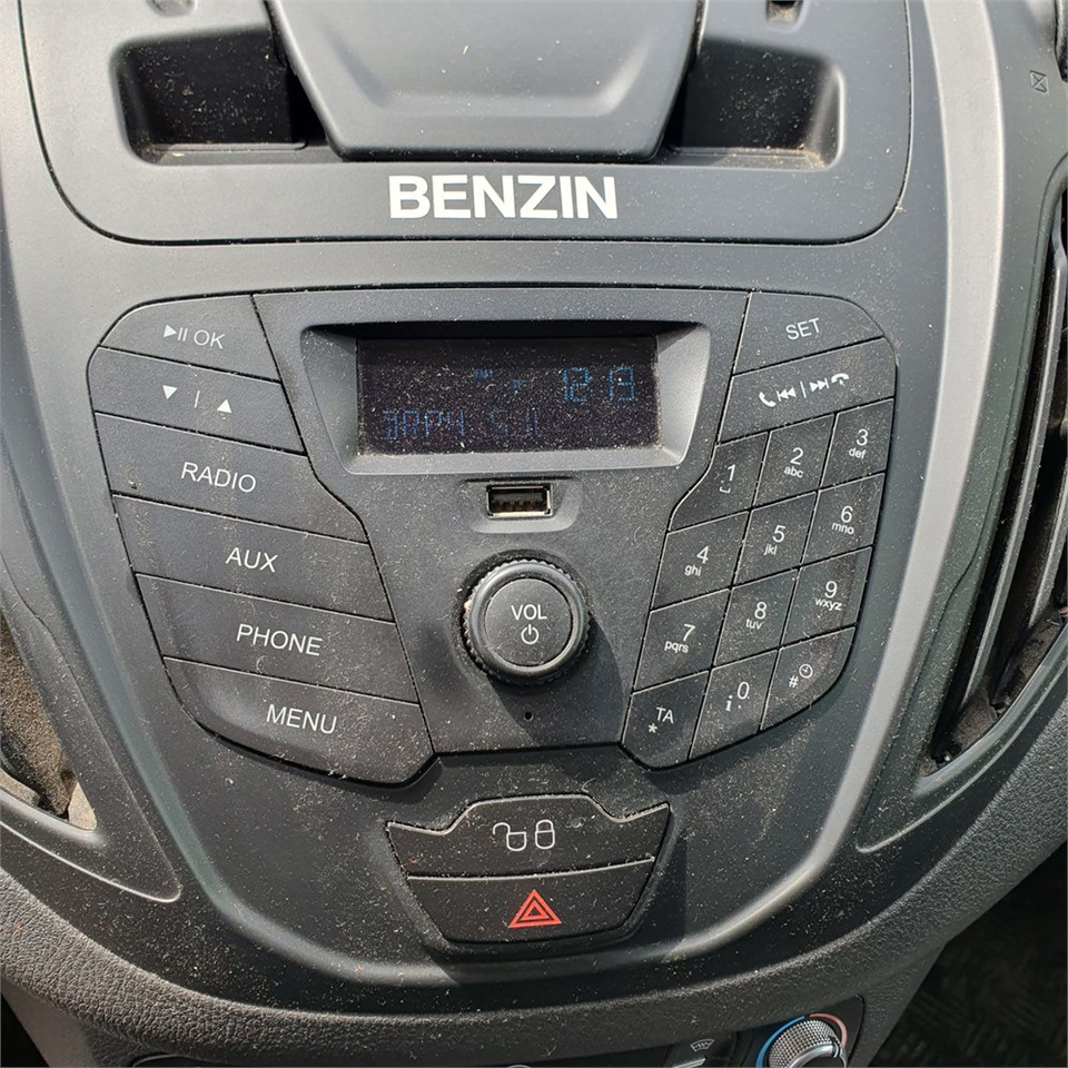 Ford Transit Courier lizing Ford Transit Courier: slika 9