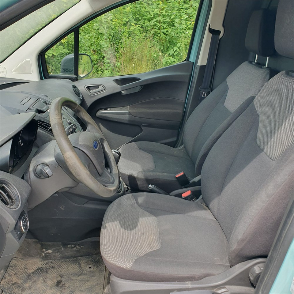 Ford Transit Courier lizing Ford Transit Courier: slika 6