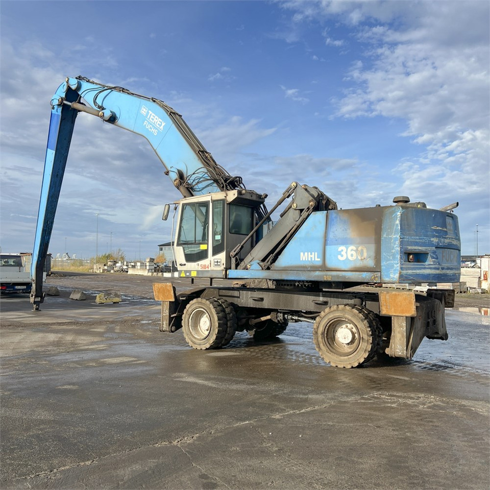 Fuchs MHL 360 - Bager za prekladanje primarnih/ Sekundarnih surovin: slika 5 Fuchs MHL 360 - Bager za prekladanje primarnih/ Sekundarnih surovin: slika 5