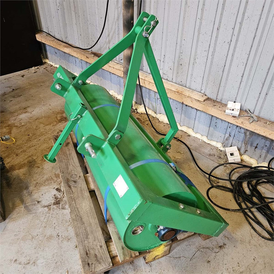 GEO 4BLR16 - Ballast Roller - Valjar: slika 1 GEO 4BLR16 - Ballast Roller - Valjar: slika 1