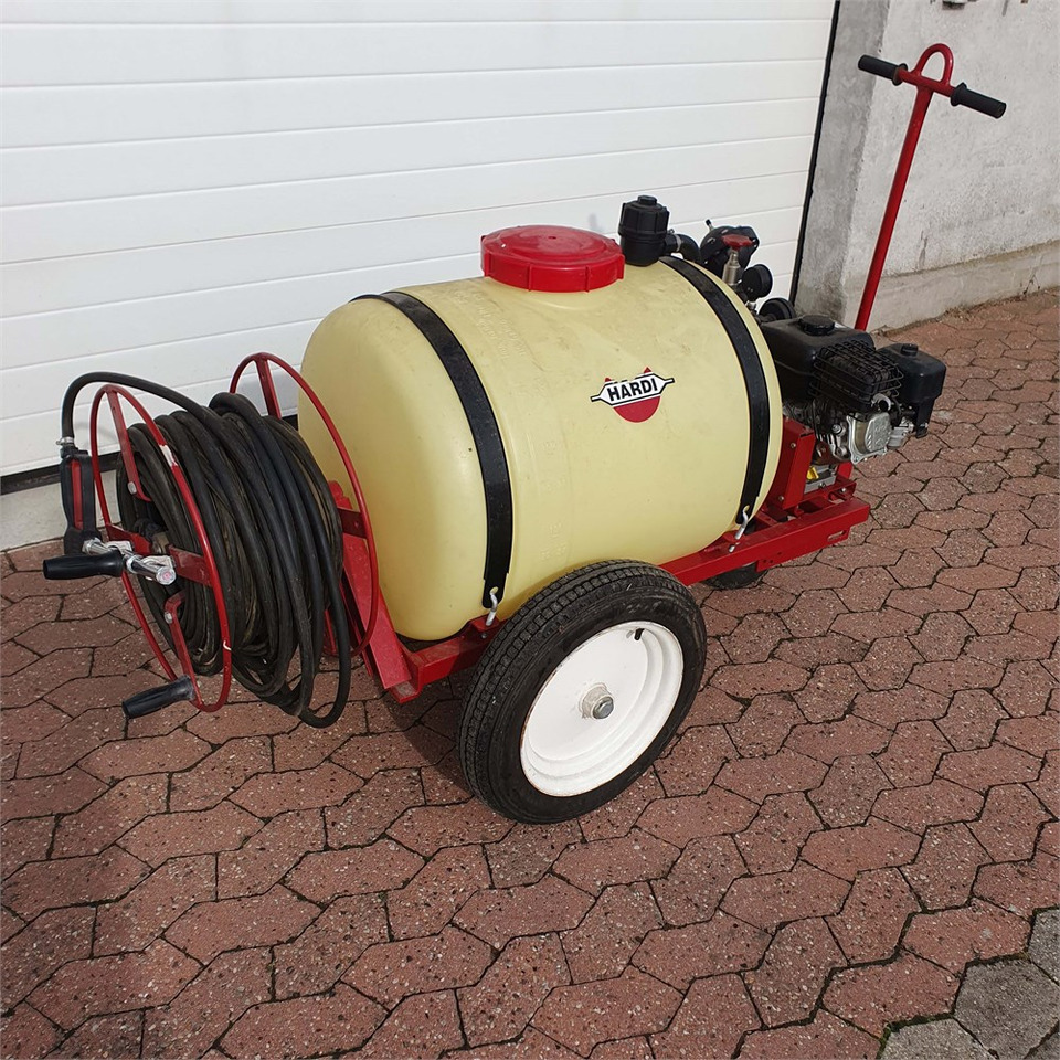 Hardi TR3-200 - Škropilnica: slika 1 Hardi TR3-200 - Škropilnica: slika 1