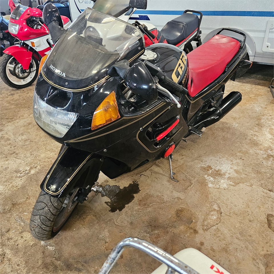 Honda CBR1000F - Motorno kolo: slika 3 Honda CBR1000F - Motorno kolo: slika 3