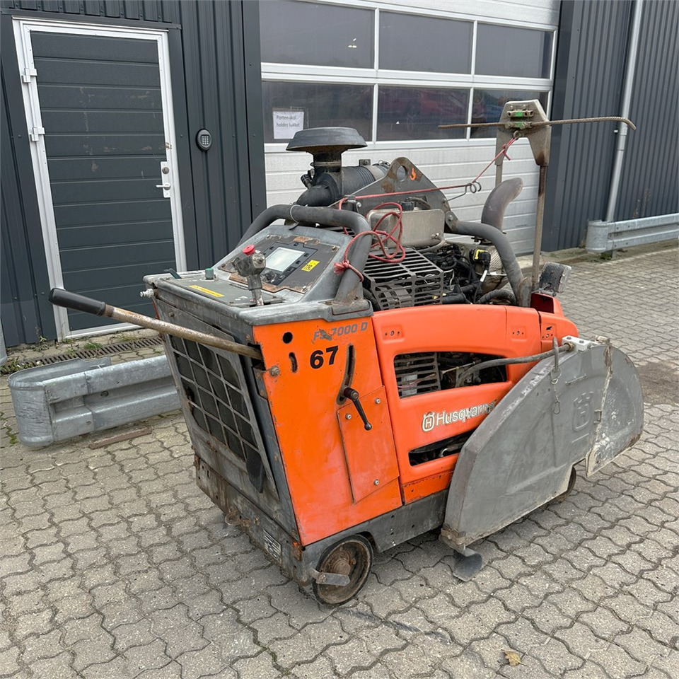 Husqvarna FS7000 D - Oprema za betonska dela: slika 4 Husqvarna FS7000 D - Oprema za betonska dela: slika 4