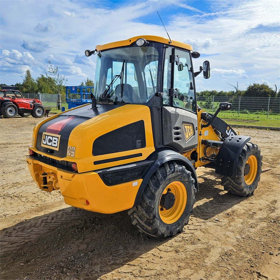 JCB 409 AG T4 - Kolesni nakladalec: slika 5 JCB 409 AG T4 - Kolesni nakladalec: slika 5