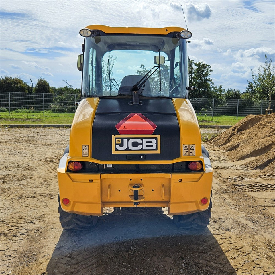 JCB 409 AG T4 - Kolesni nakladalec: slika 4 JCB 409 AG T4 - Kolesni nakladalec: slika 4