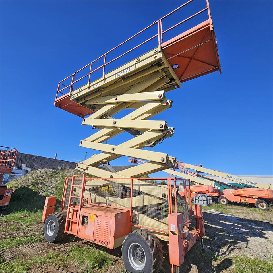 JLG 500 - RTS - Škarjasta dvižna ploščad: slika 1 JLG 500 - RTS - Škarjasta dvižna ploščad: slika 1