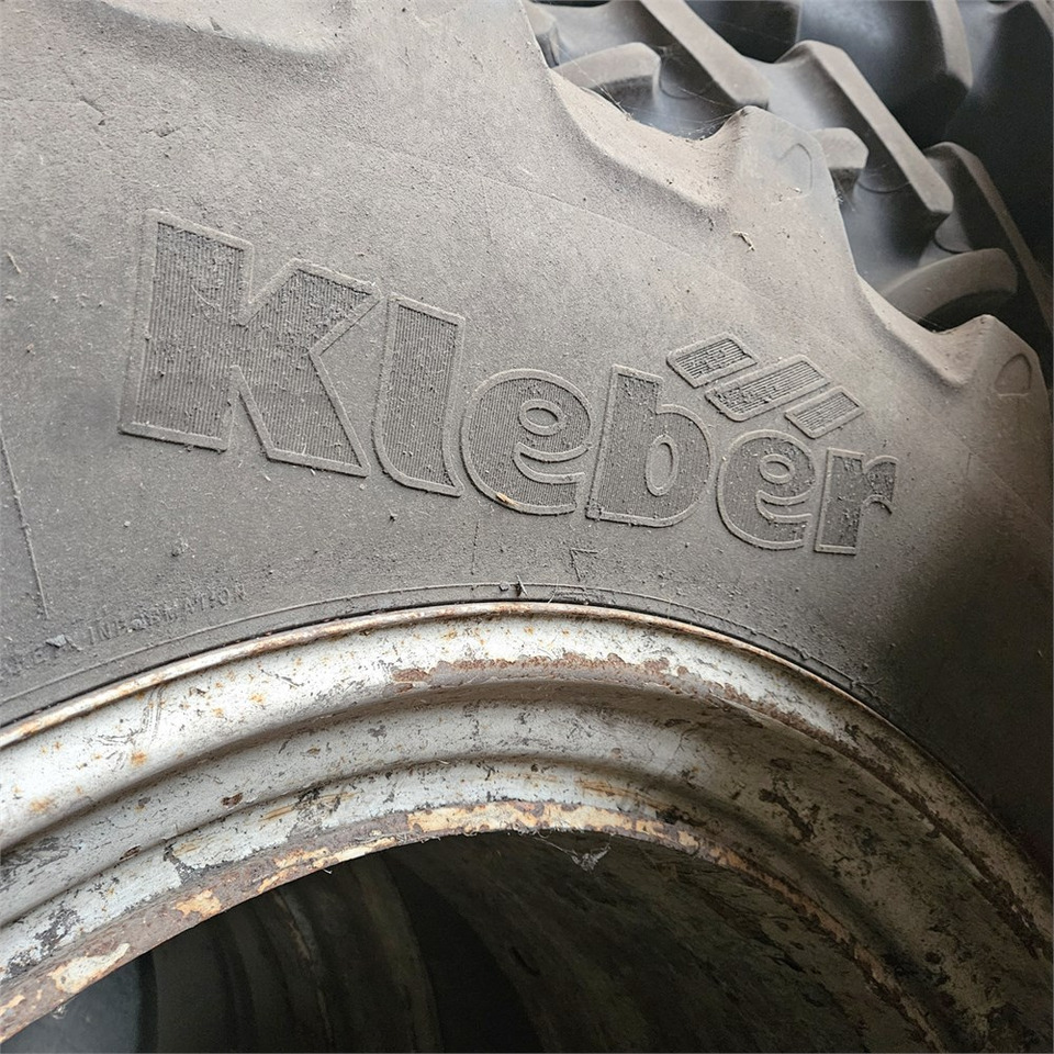 Traktor Kleber 520/70 R38: slika 7