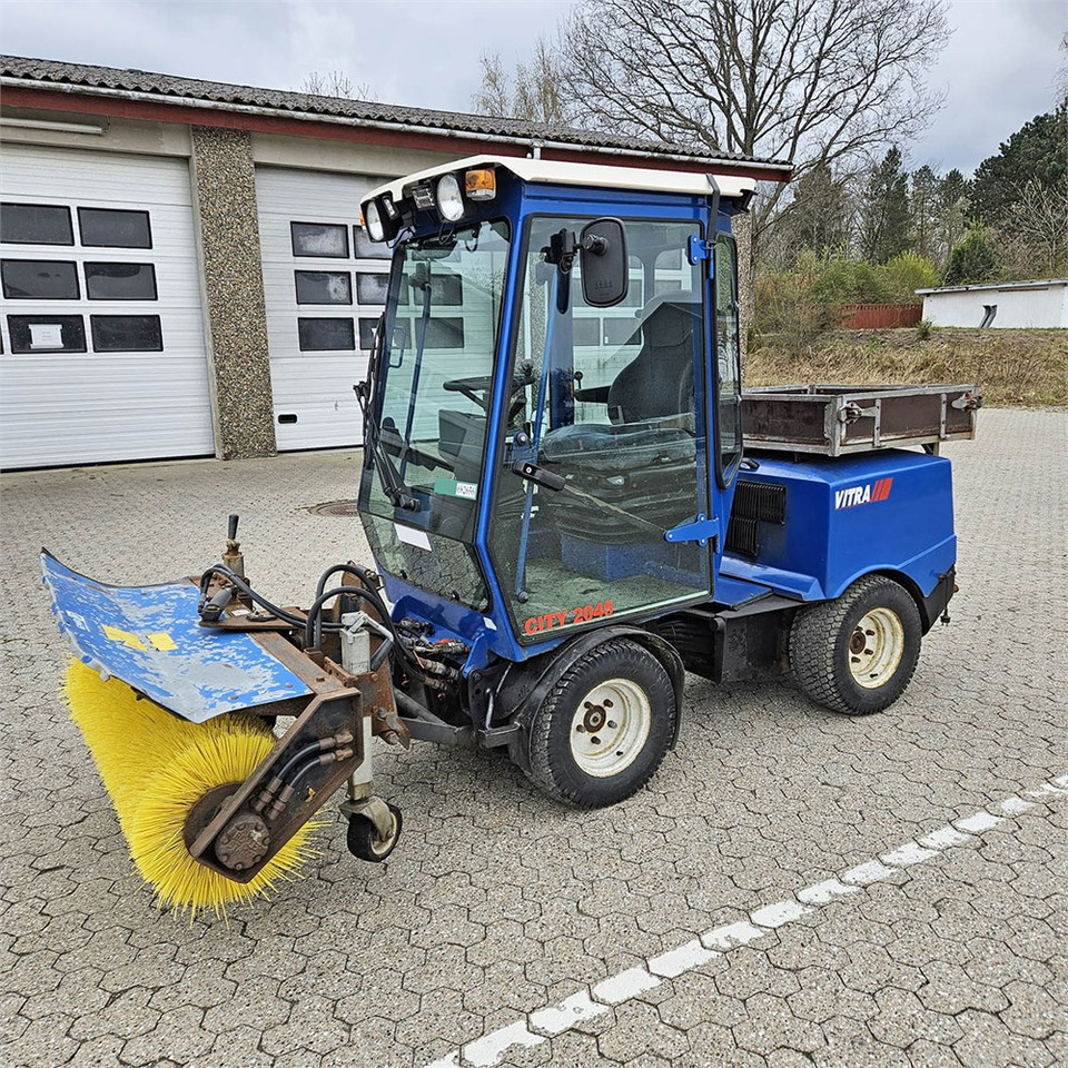 Vitra 2045 - Komunalno/ Posebno vozilo: slika 1 Vitra 2045 - Komunalno/ Posebno vozilo: slika 1