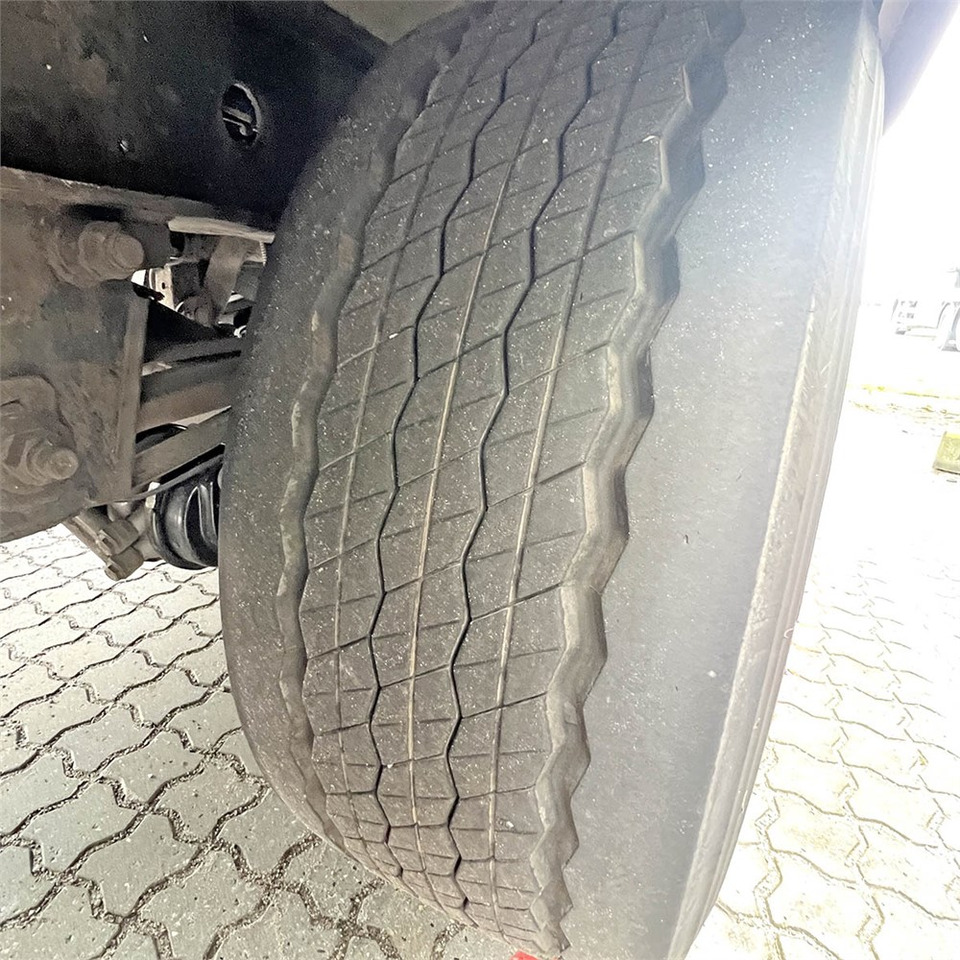 Polprikolica hladilnik Krone Refrigerated trailer: slika 27 Polprikolica hladilnik Krone Refrigerated trailer: slika 27