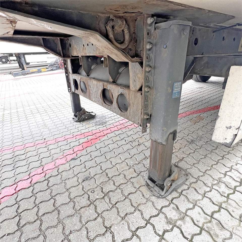 Polprikolica hladilnik Krone Refrigerated trailer: slika 21 Polprikolica hladilnik Krone Refrigerated trailer: slika 21