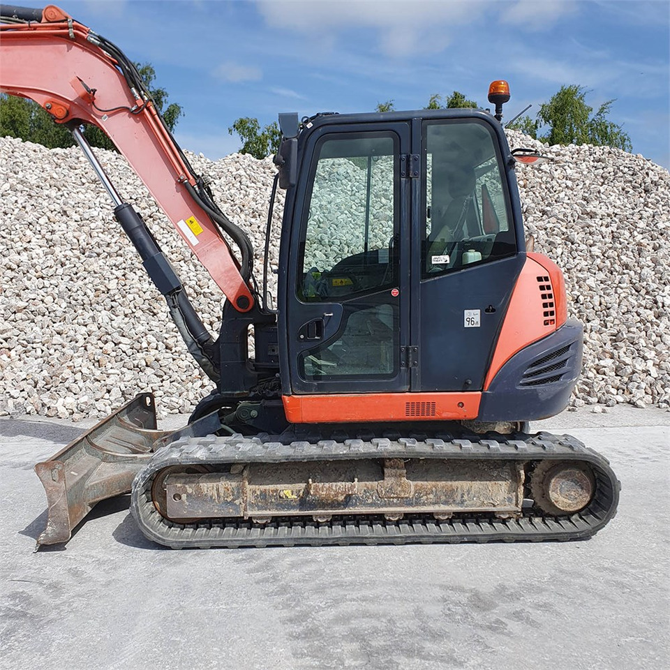 Kubota Kubota KX080-4 - Mini bager: slika 4 Kubota Kubota KX080-4 - Mini bager: slika 4