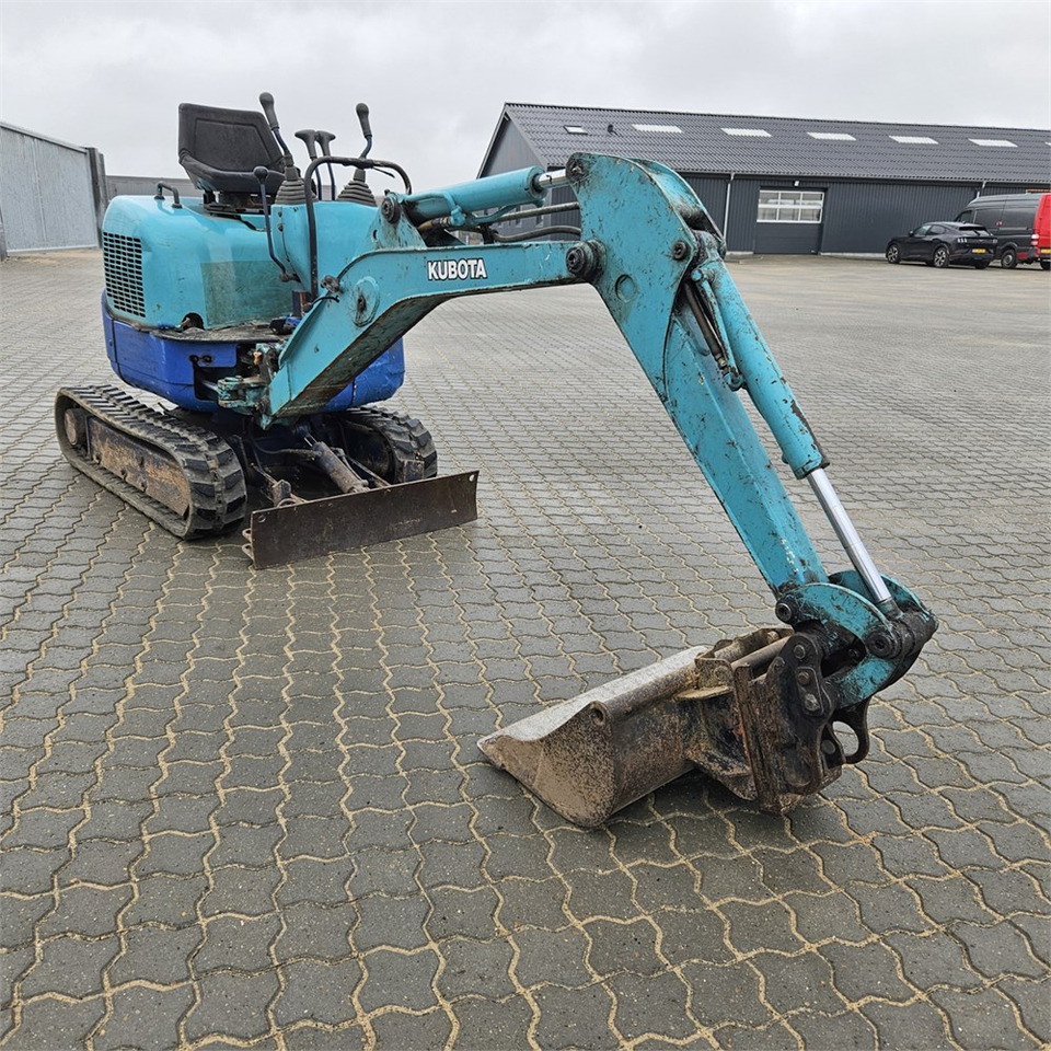 Kubota U-10 - Mini bager: slika 3 Kubota U-10 - Mini bager: slika 3