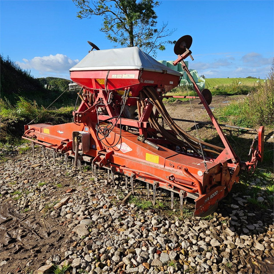 Kverneland Accord Pneumatic DA - Sejalna oprema: slika 1 Kverneland Accord Pneumatic DA - Sejalna oprema: slika 1