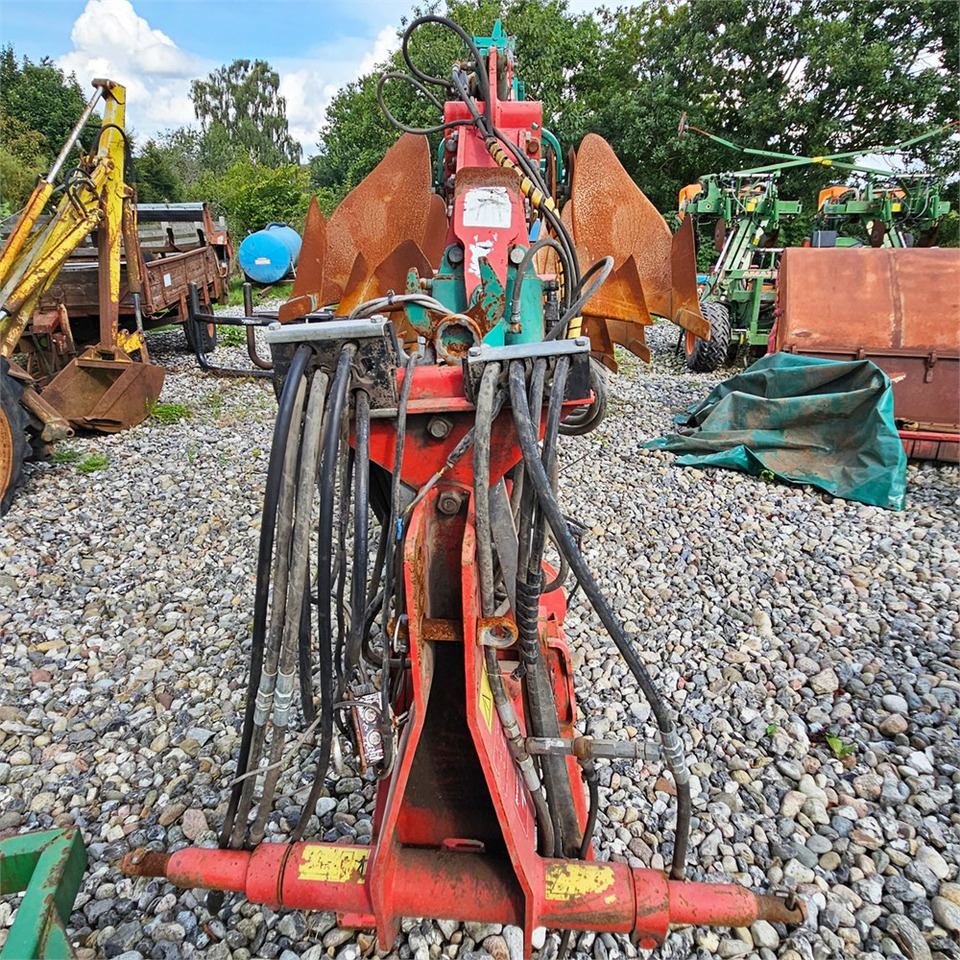 Kverneland PL 100 - Plug: slika 2 Kverneland PL 100 - Plug: slika 2