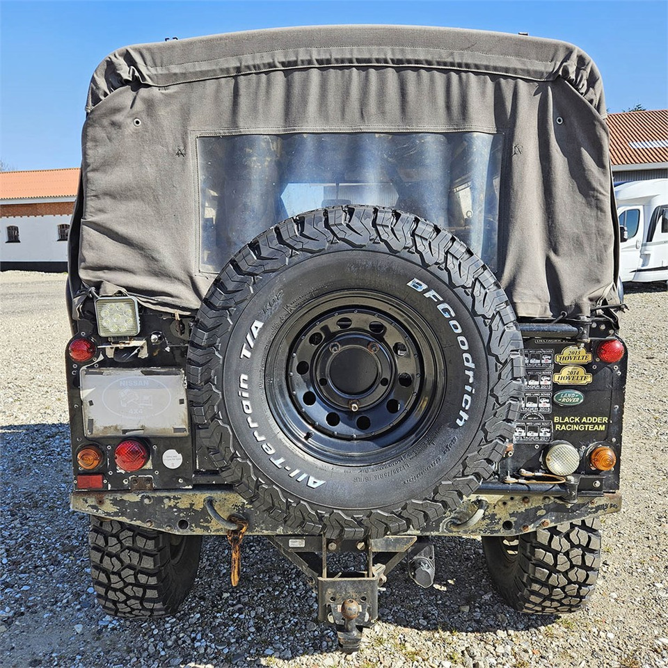 Land Rover Defender 90 - Avtomobil: slika 5 Land Rover Defender 90 - Avtomobil: slika 5