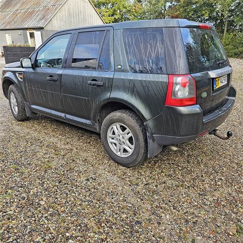 Land Rover Freelander 2 - Avtomobil: slika 4 Land Rover Freelander 2 - Avtomobil: slika 4