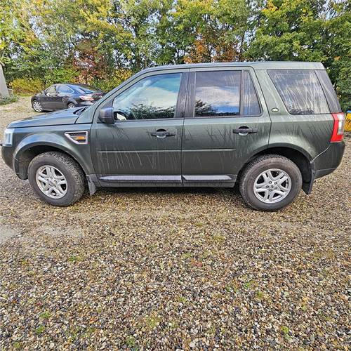 Land Rover Freelander 2 - Avtomobil: slika 3 Land Rover Freelander 2 - Avtomobil: slika 3