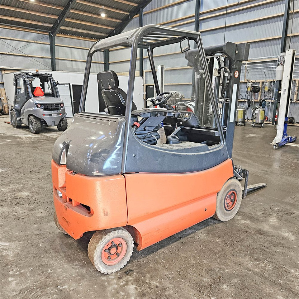 Linde AG E25 EL truck - Viličar: slika 4 Linde AG E25 EL truck - Viličar: slika 4