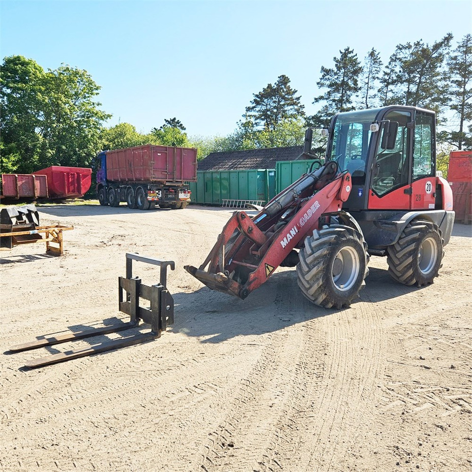 Manitou AL100 - Kolesni nakladalec: slika 1 Manitou AL100 - Kolesni nakladalec: slika 1