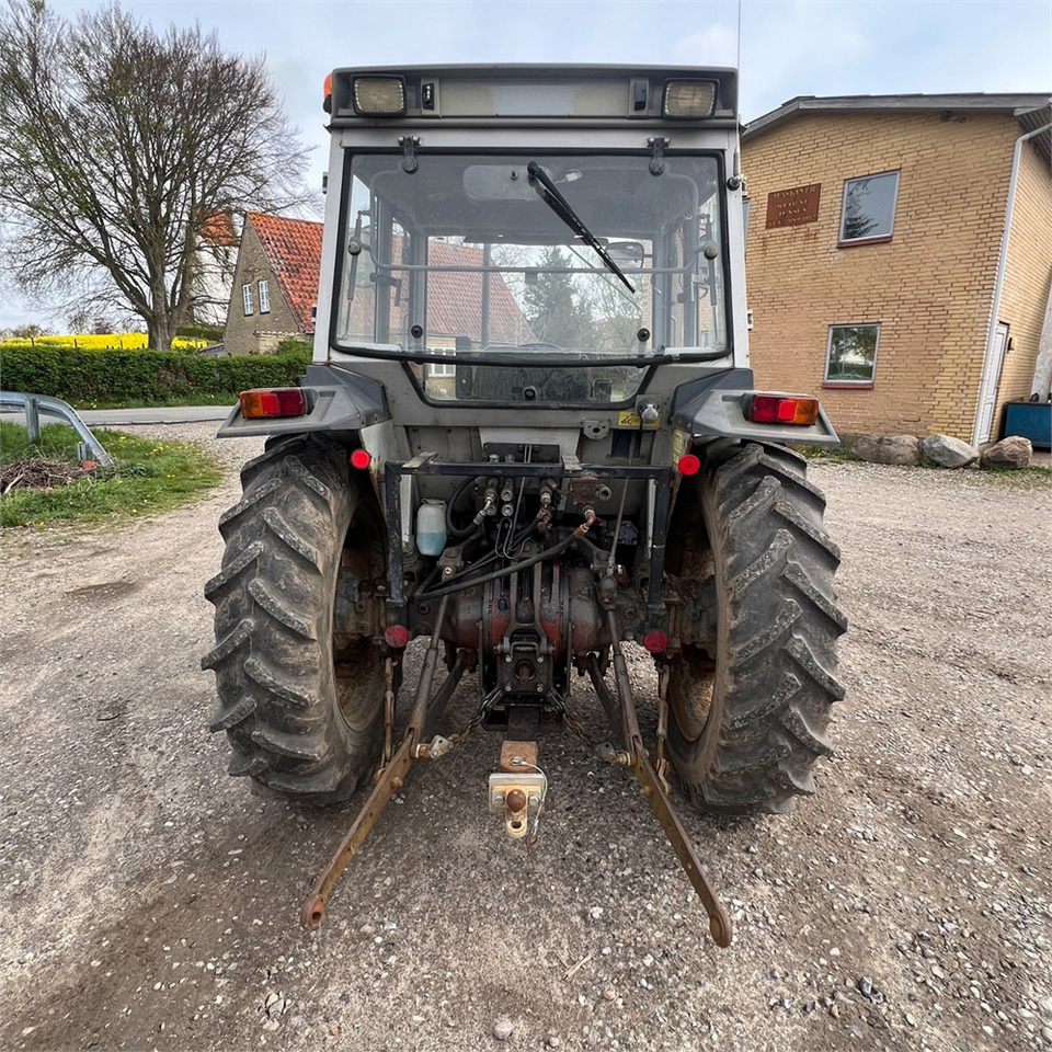 Massey Ferguson 355 lizing Massey Ferguson 355: slika 9