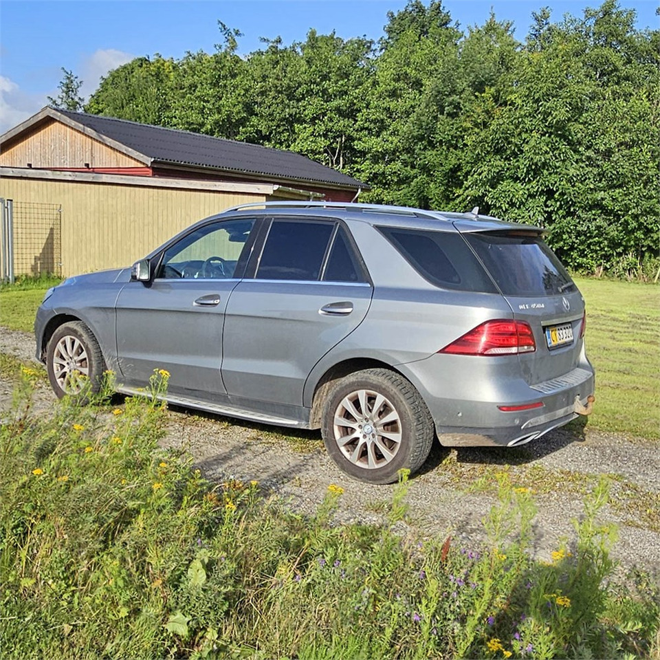 Mercedes GLE 350 4matic - Avtomobil: slika 3 Mercedes GLE 350 4matic - Avtomobil: slika 3
