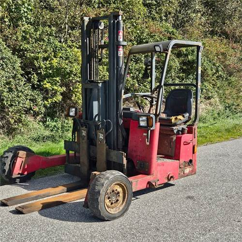 Moffett M4 25.3 - Oprtni viličar: slika 4 Moffett M4 25.3 - Oprtni viličar: slika 4
