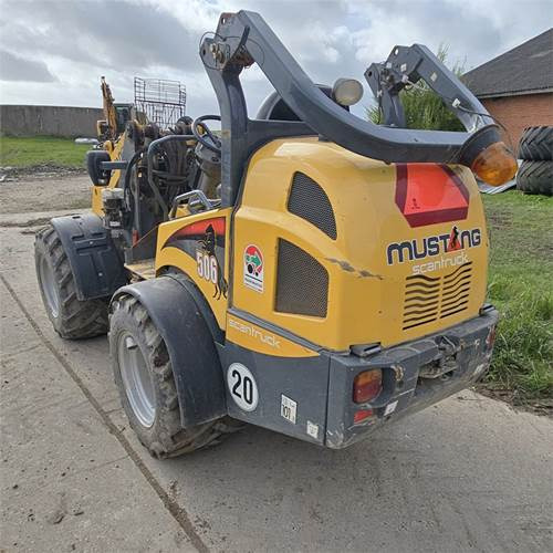 Mustang AL506 - Mini nakladalec: slika 4 Mustang AL506 - Mini nakladalec: slika 4