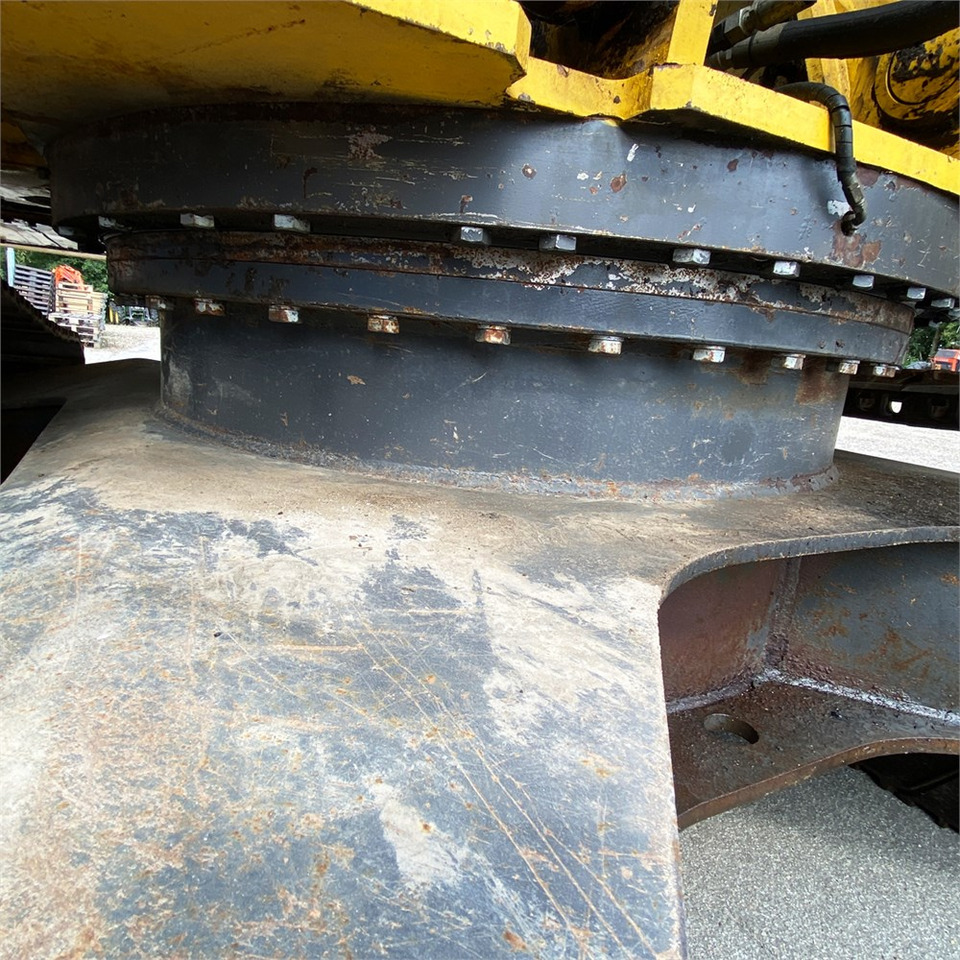 Bager goseničar New Holland E 265 B: slika 29