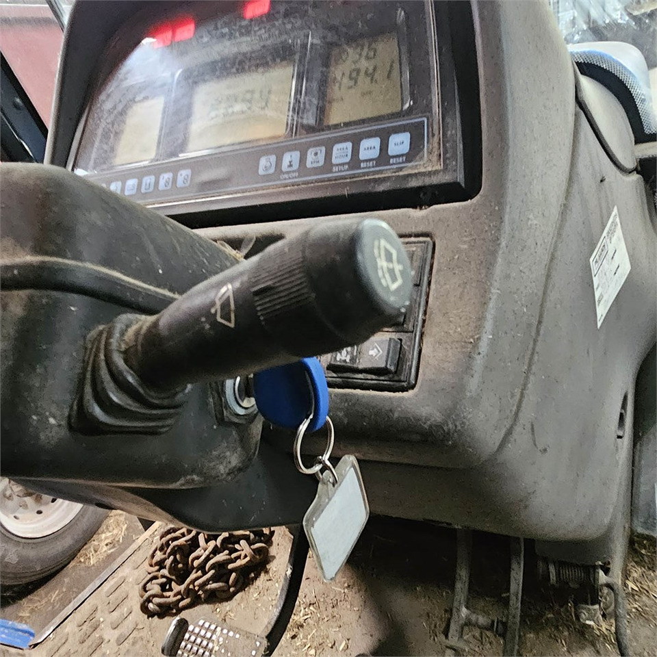 Traktor New Holland TM 190 4WD: slika 22