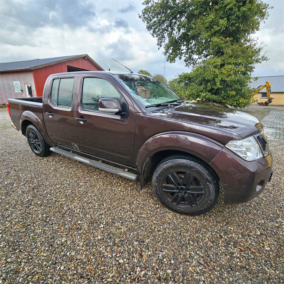 Poltovornjak Nissan Navara 2,5 Dci Dc 4wd: slika 7