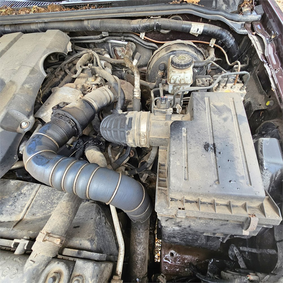 Poltovornjak Nissan Navara 2,5 Dci Dc 4wd: slika 17