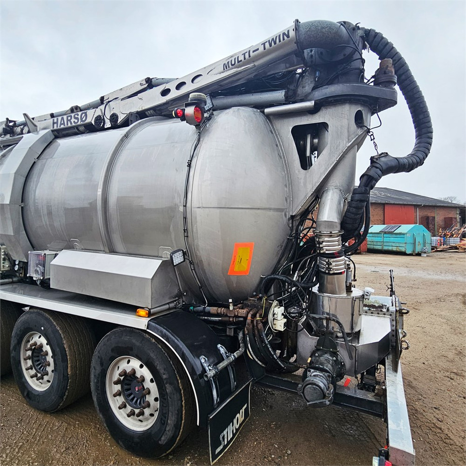 Polprikolica cisterna Nordic Tank Ste40-1css: slika 15