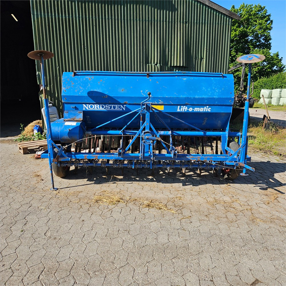Nordsten Lift-o-Matic 2,5 - Sejalna oprema: slika 3 Nordsten Lift-o-Matic 2,5 - Sejalna oprema: slika 3