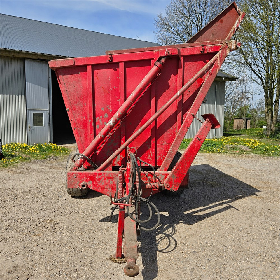 TIM 2005 - Prikolica: slika 4 TIM 2005 - Prikolica: slika 4