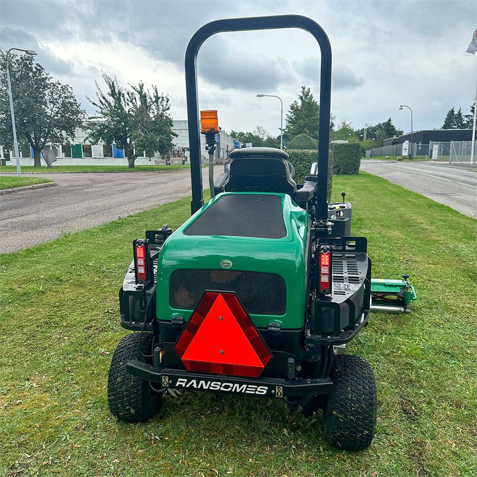 Ransomes Highway 3 4WD - Vrtna kosilnica: slika 5 Ransomes Highway 3 4WD - Vrtna kosilnica: slika 5