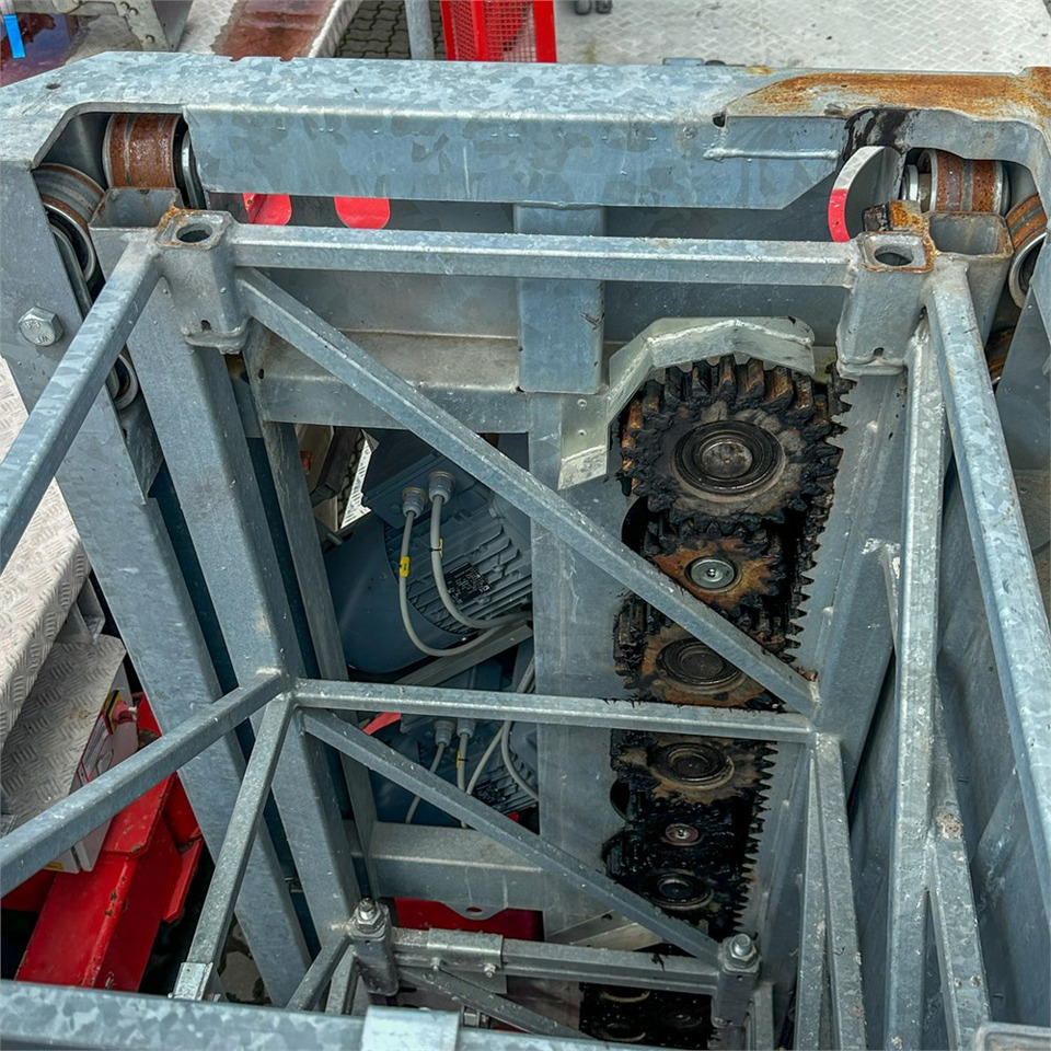 Scanclimber SC 8000 lizing Scanclimber SC 8000: slika 9 Scanclimber SC 8000 lizing Scanclimber SC 8000: slika 9