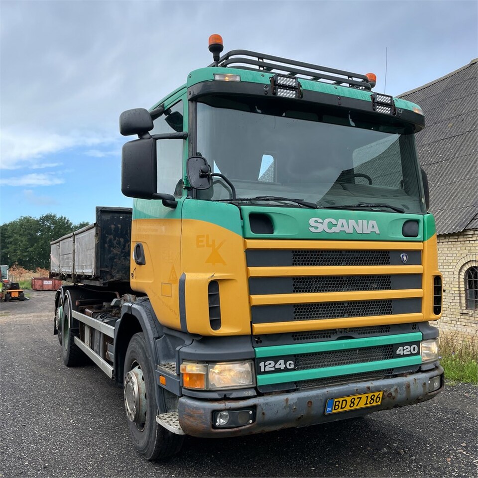 Scania 124G - Tovornjak s kesonom: slika 2 Scania 124G - Tovornjak s kesonom: slika 2