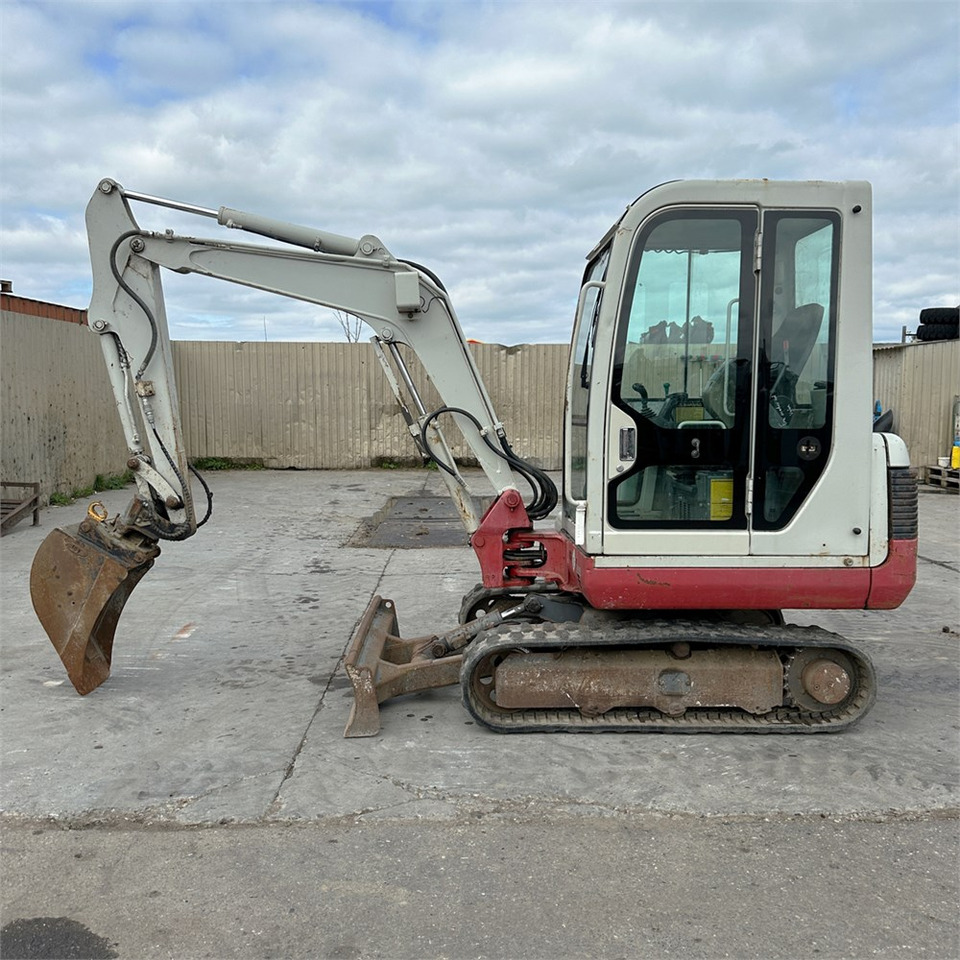 Takeuchi TB125 - Mini bager: slika 4 Takeuchi TB125 - Mini bager: slika 4