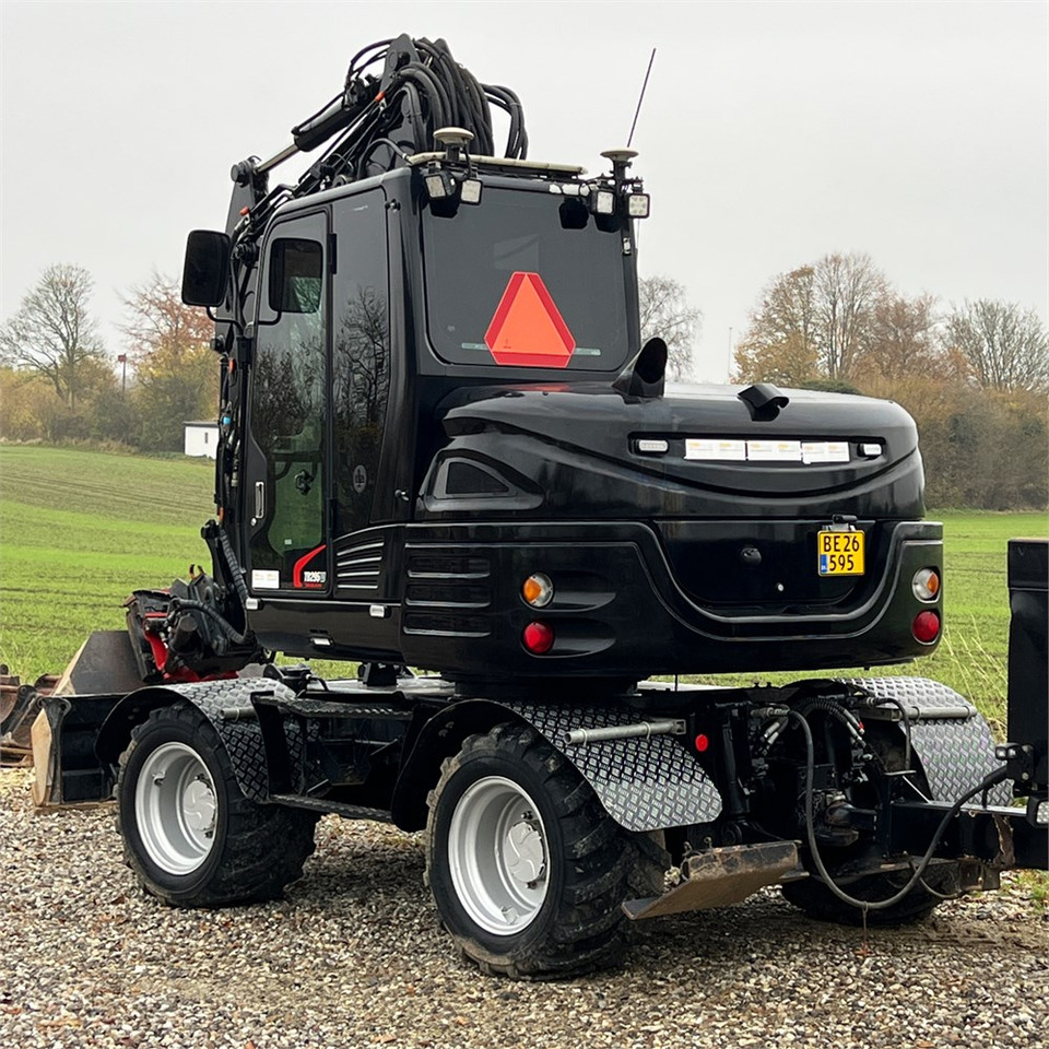 Takeuchi TB295 W - Bager na kolesih: slika 5 Takeuchi TB295 W - Bager na kolesih: slika 5