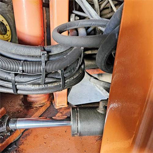 Kolesni nakladalec Terex TL100: slika 35 Kolesni nakladalec Terex TL100: slika 35