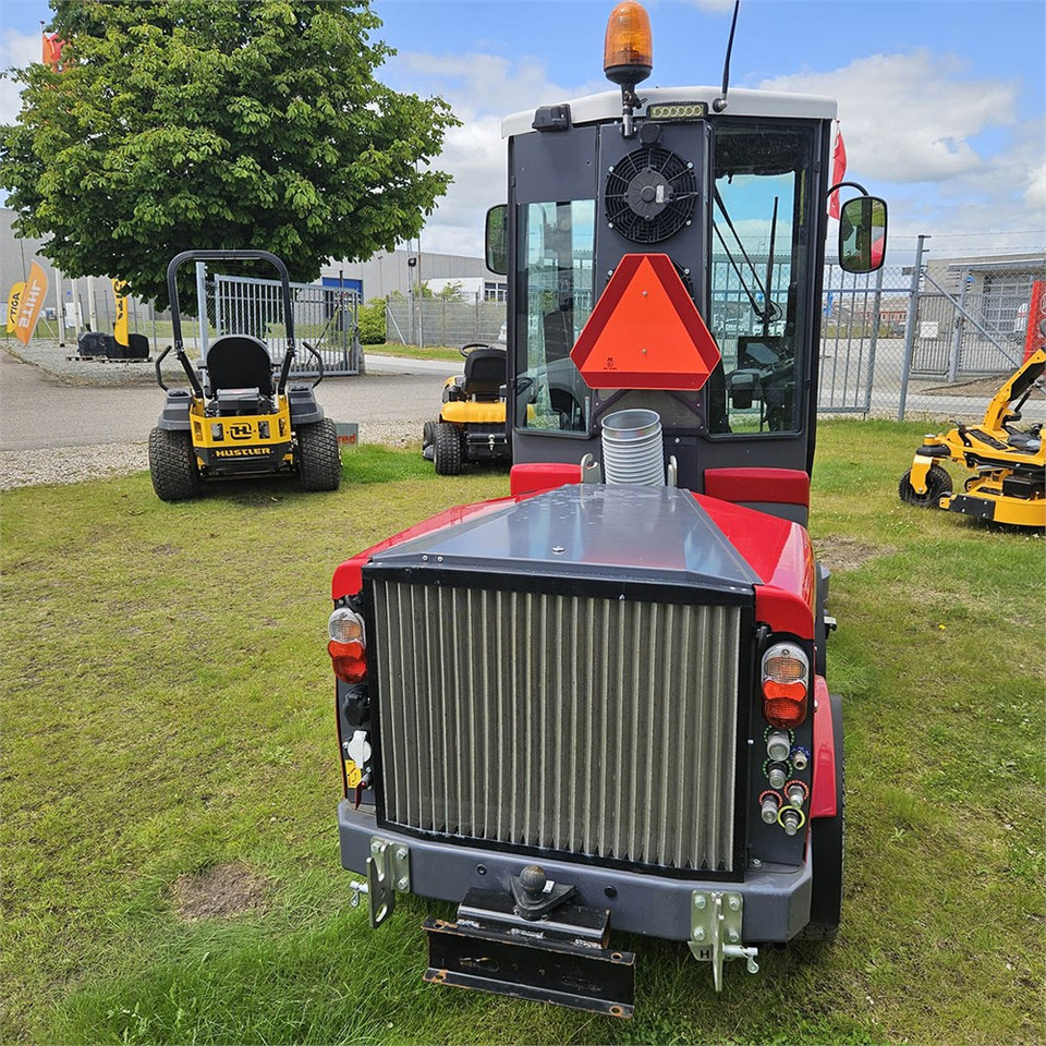 Timan 3330 A/C - Multiclip Klipper 135 - Vrtna kosilnica: slika 4 Timan 3330 A/C - Multiclip Klipper 135 - Vrtna kosilnica: slika 4