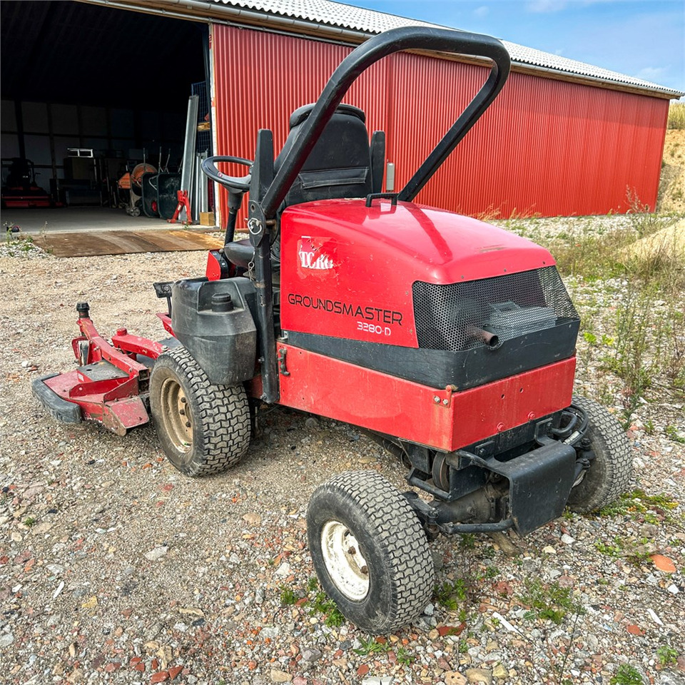 Toro Groundsmaster 3280 D - Vrtna kosilnica: slika 5 Toro Groundsmaster 3280 D - Vrtna kosilnica: slika 5