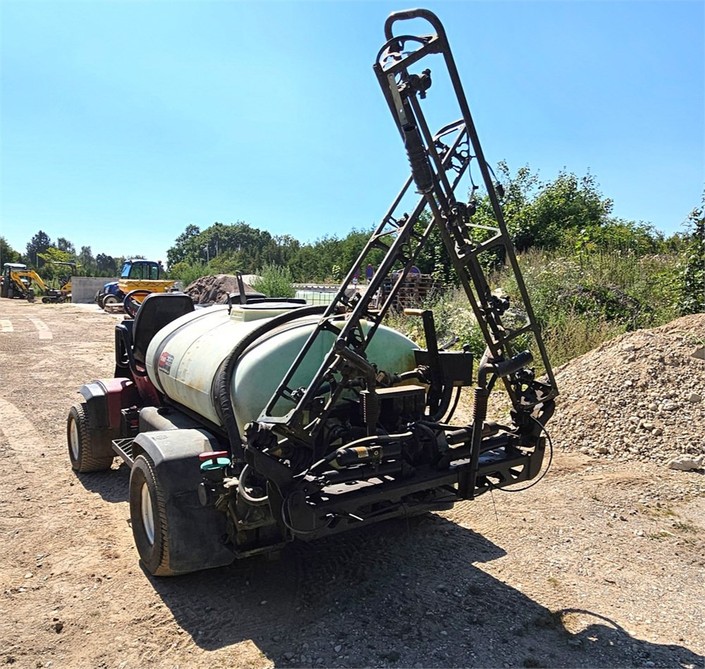 Toro Multipro 5700 D - Škropilnica: slika 3 Toro Multipro 5700 D - Škropilnica: slika 3