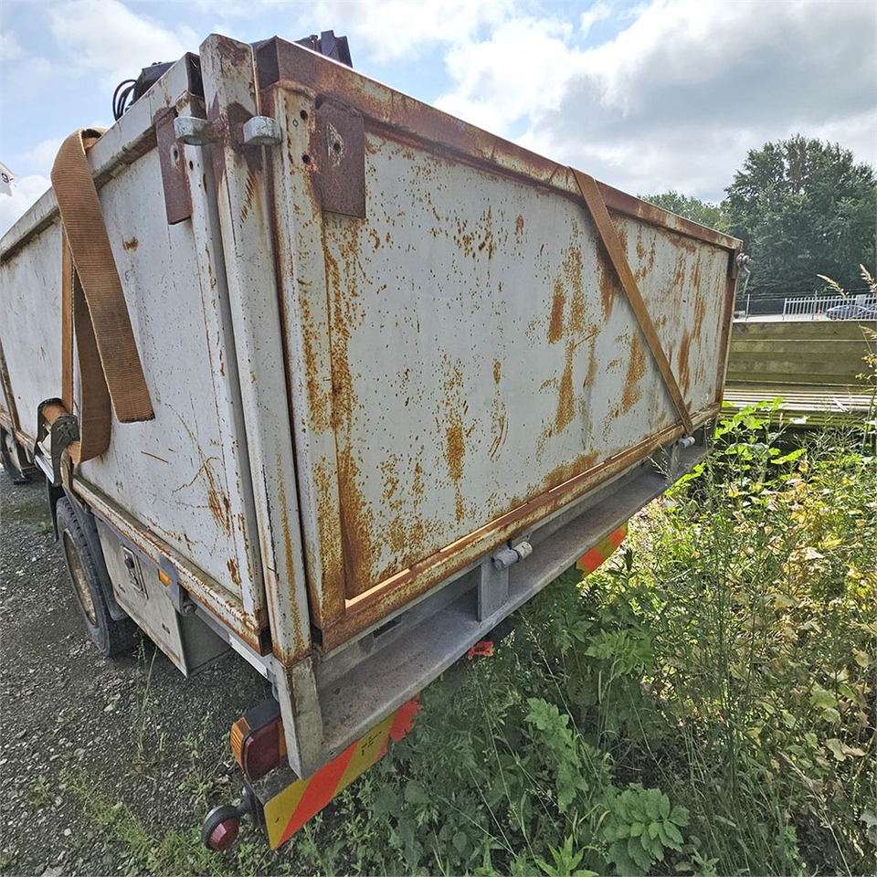 Toyota Dyna 200 - Tovornjak s kesonom: slika 5 Toyota Dyna 200 - Tovornjak s kesonom: slika 5